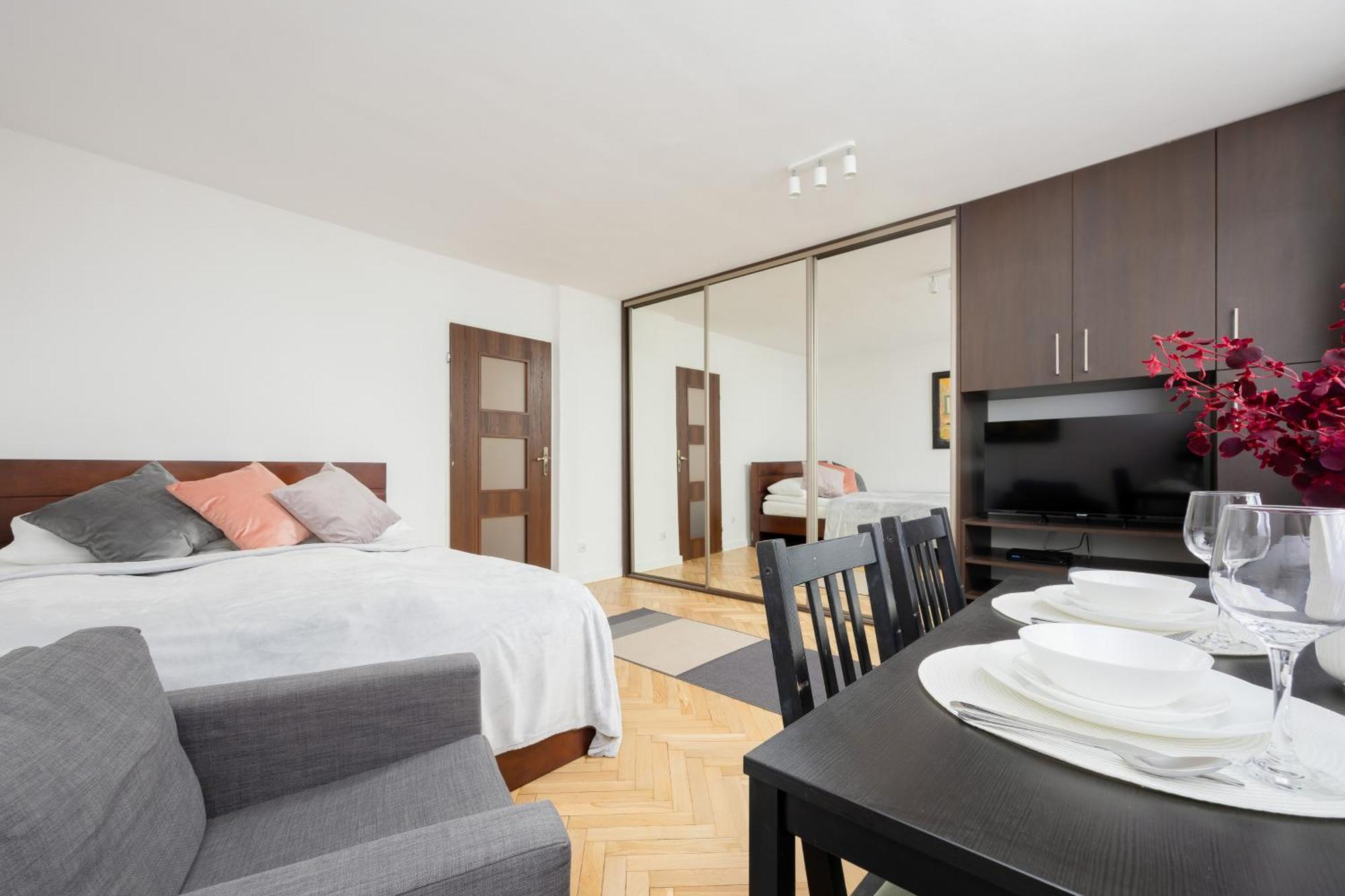 Studio Warsaw Downtown By Noclegi Renters Eksteriør billede